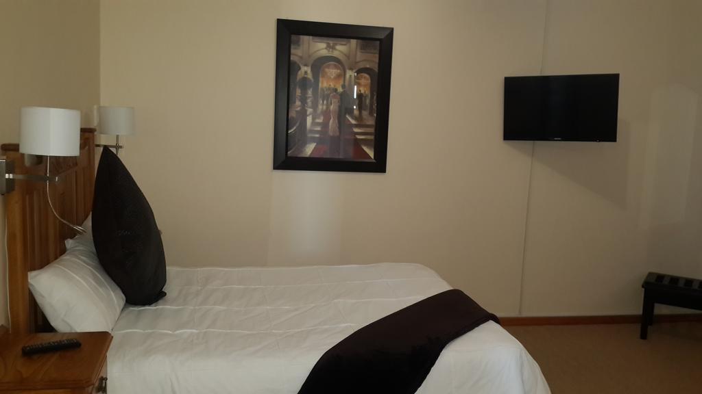 Victoria Hotel Bredasdorp Værelse billede