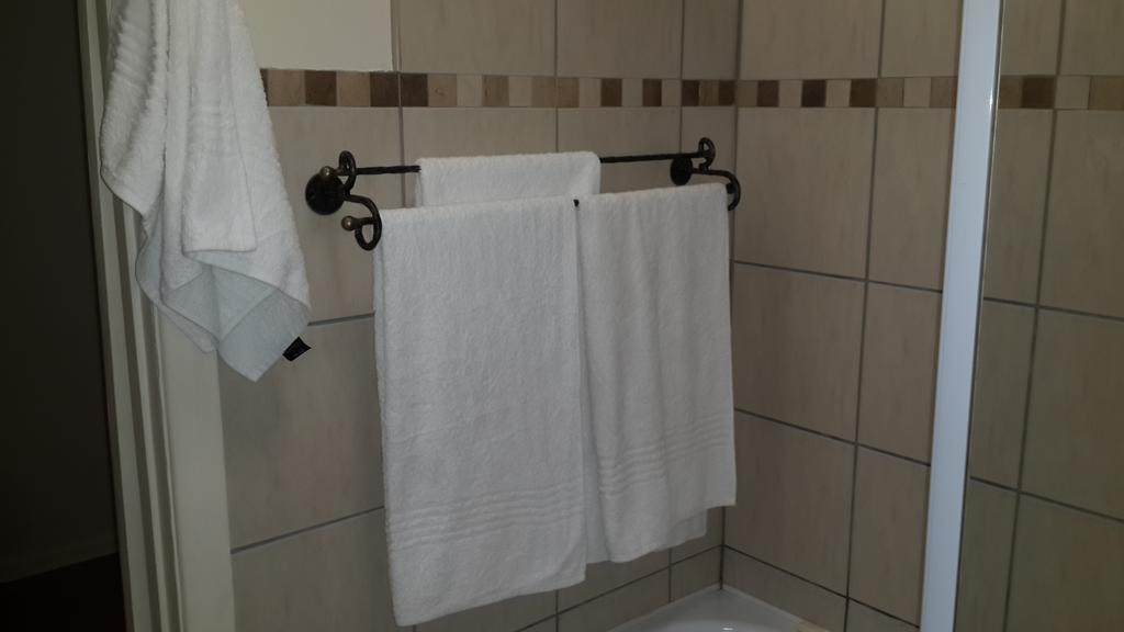 Victoria Hotel Bredasdorp Værelse billede